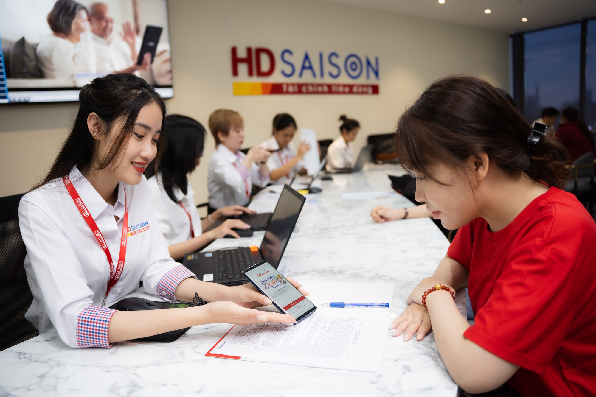 Gói tín dụng 2.000 tỷ đồng tái thiết cuộc sống